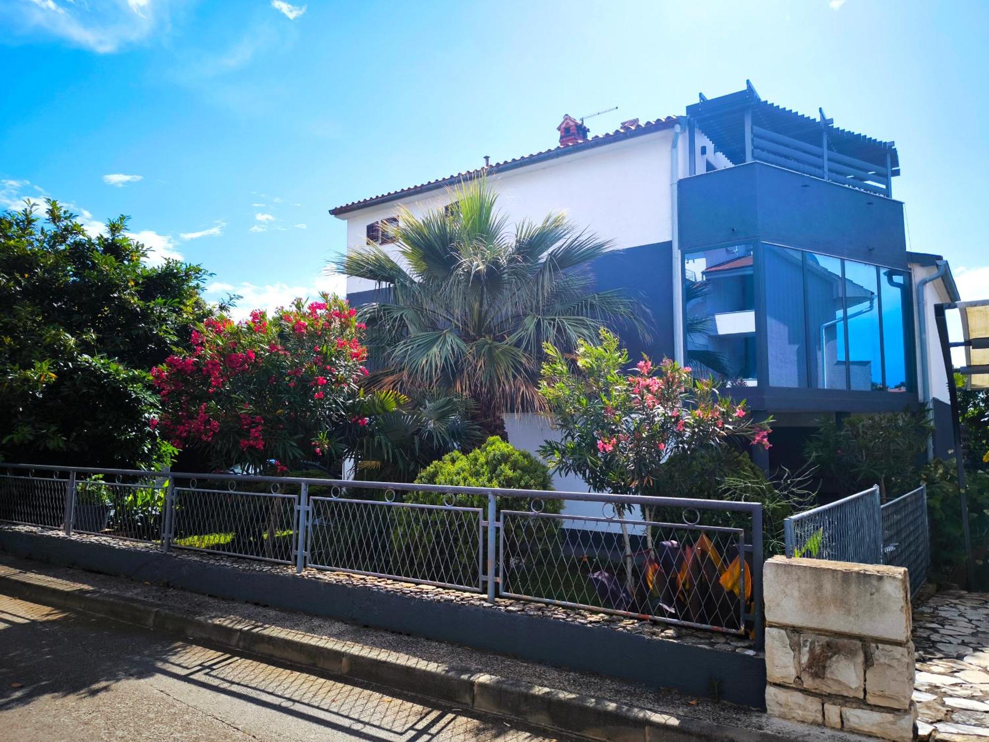 Apartmani Andrea พูลา ภายนอก รูปภาพ